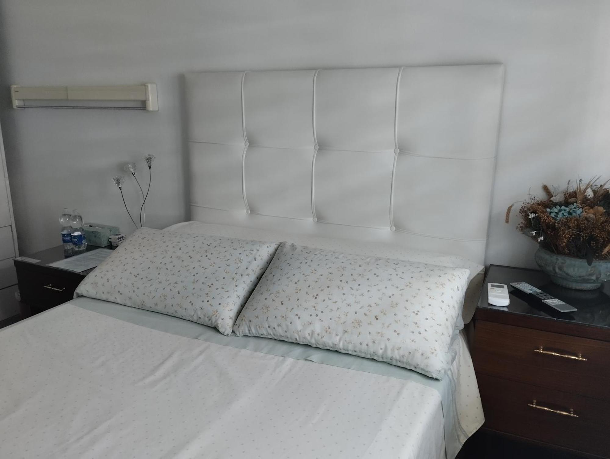 Habitaciones Individuales En Apartamento Madrid Exteriör bild